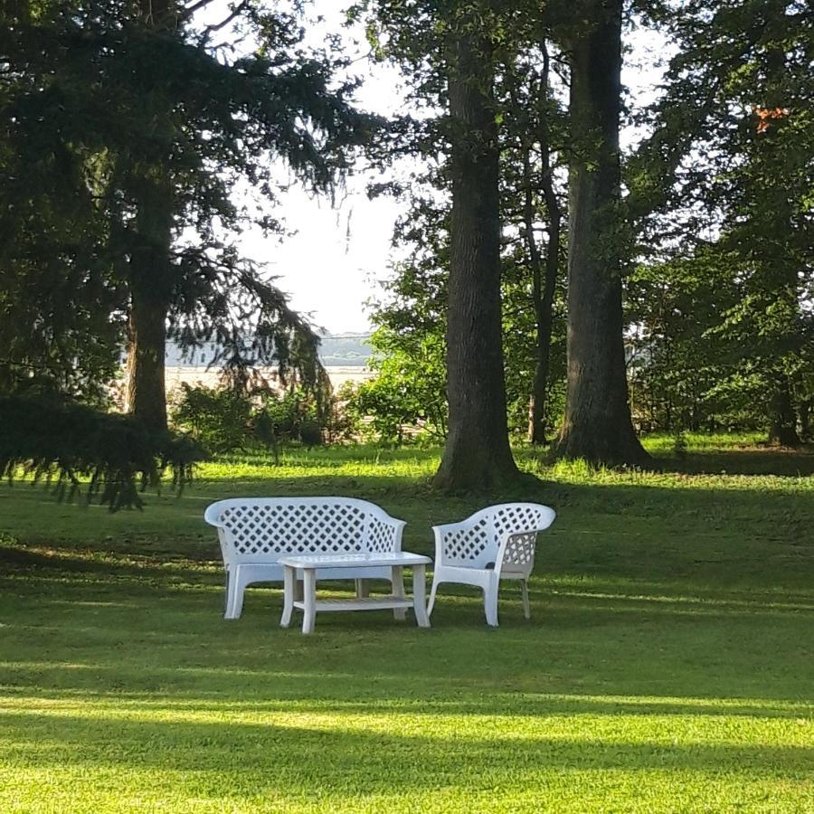 Bed and Breakfast L'EDEN proche du Zoo de Beauval de Saint Aignan à Luçay-le-Mâle Extérieur photo